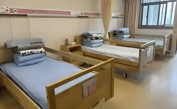 以毒服人：医妃传